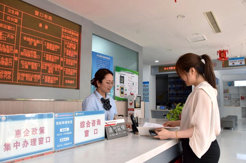 信息咨询行业新动态：打造企业决策的智囊